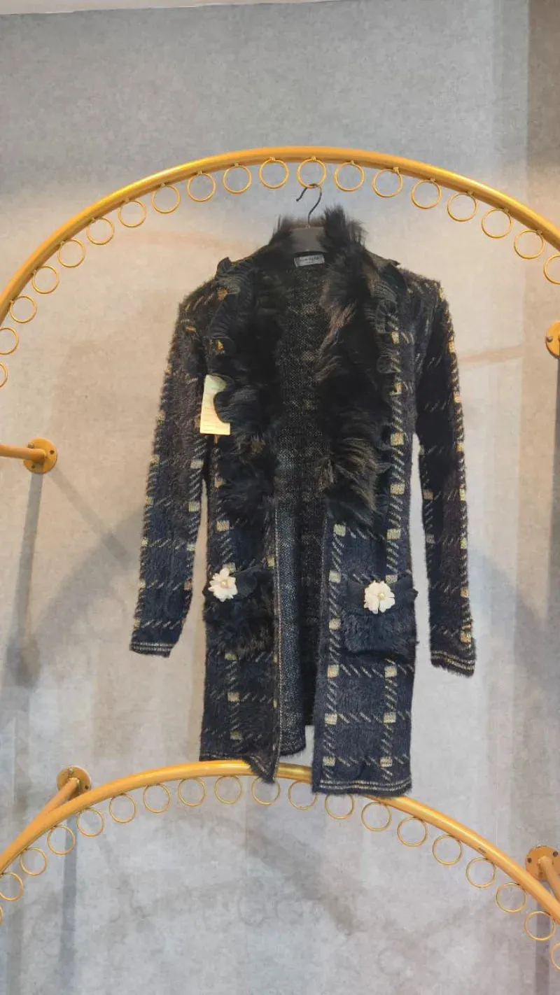 Beautigul Woolen Cardigan GGR921