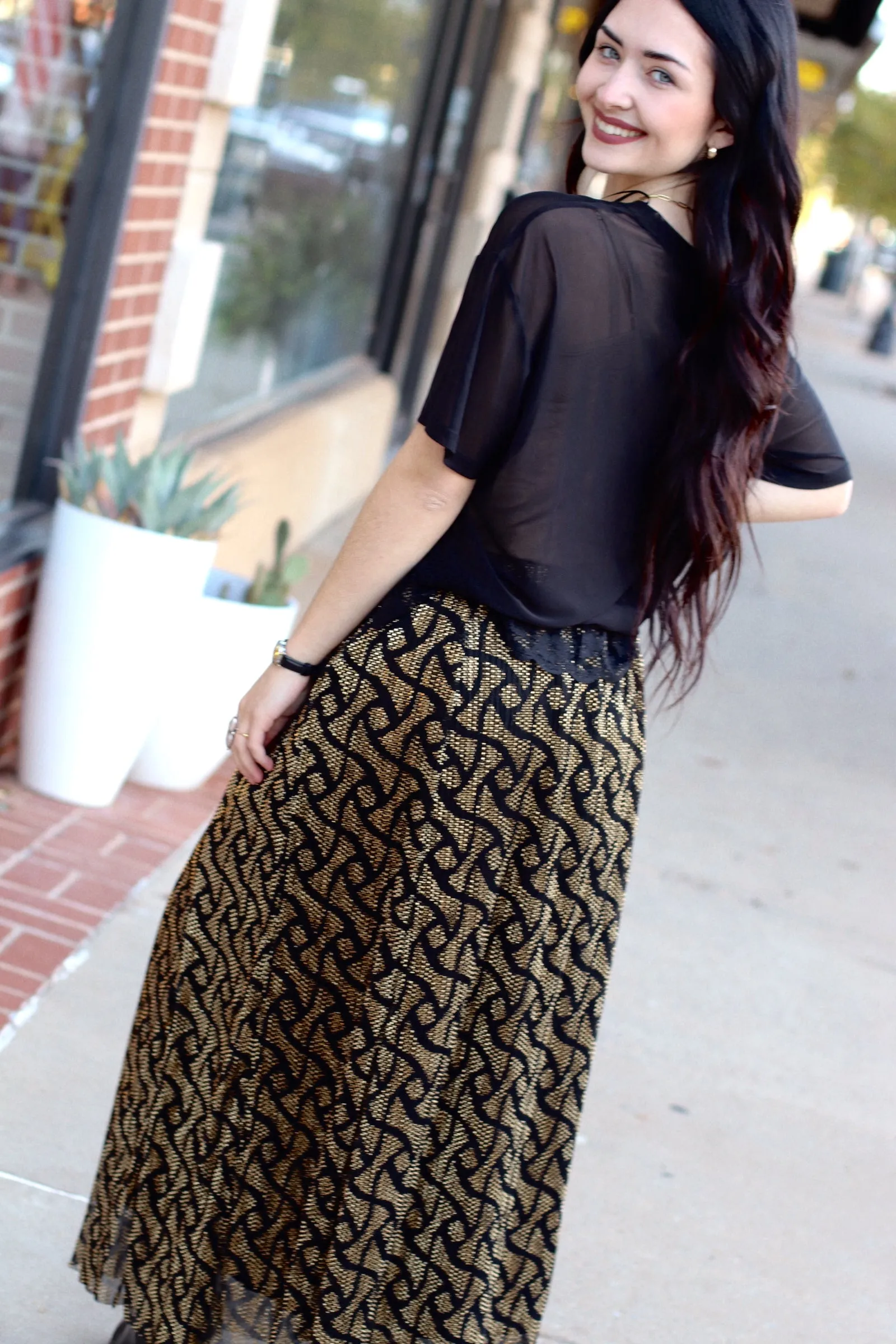 Goldie Flowy Midi Skirt   Black