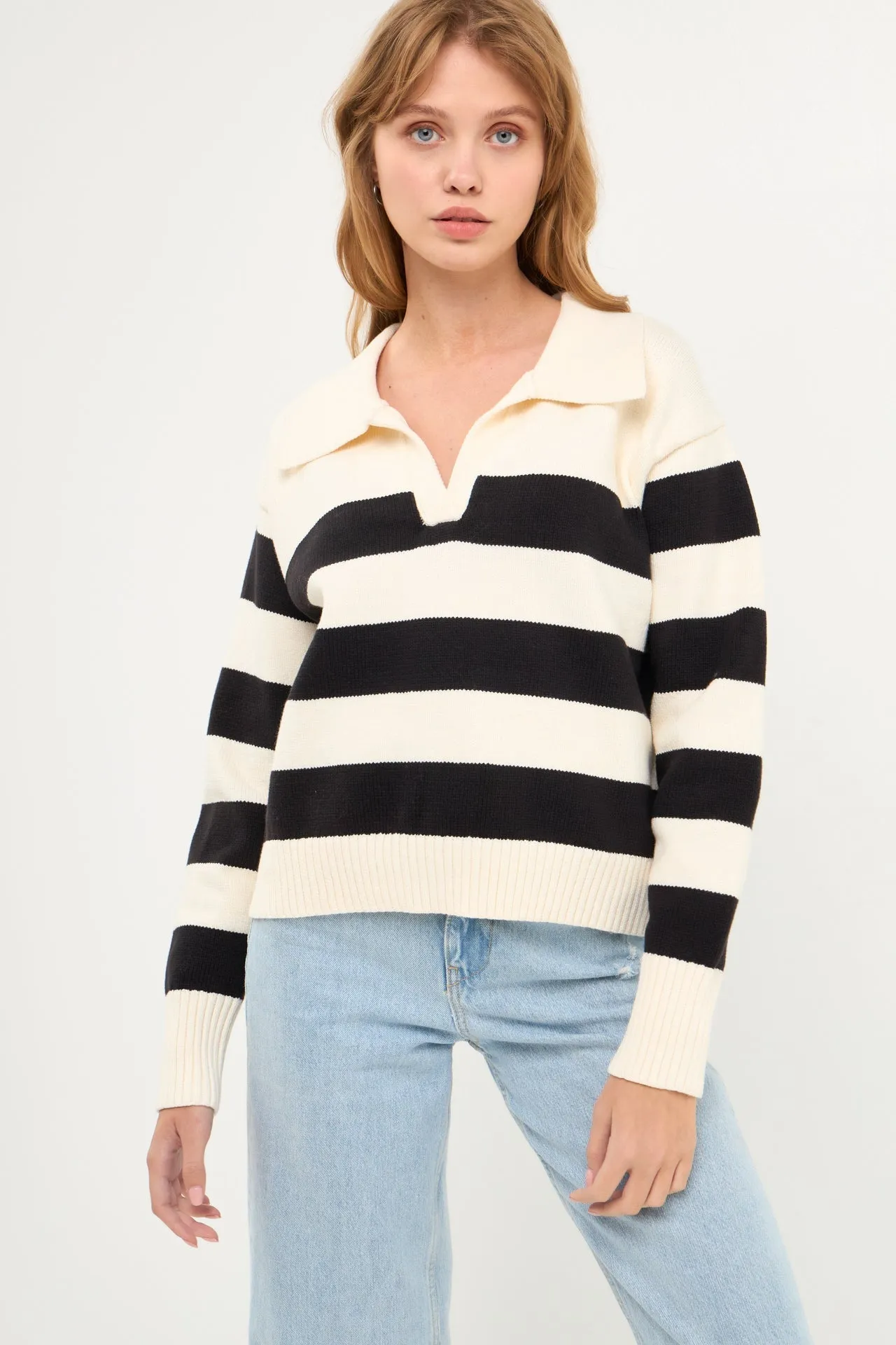 Stripe V-neckline with Collar Sweater