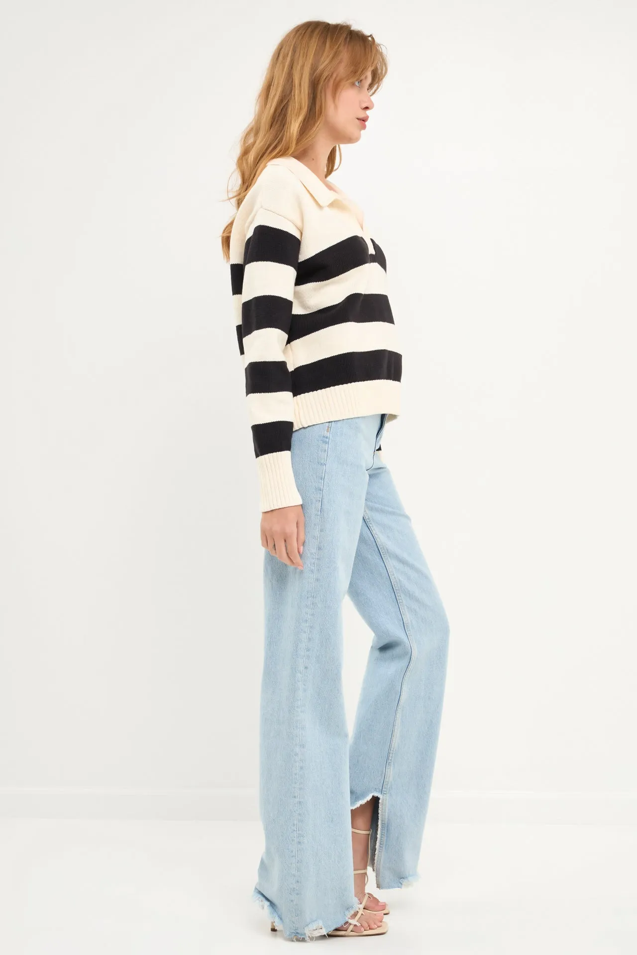 Stripe V-neckline with Collar Sweater